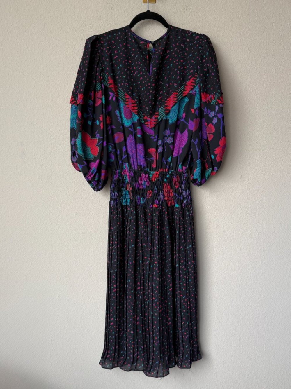 Assorti for Susan Freis Vintage 80s Floral Pleated Dress - Picture 3 of 5
